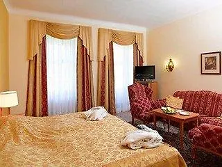 Sauerhof Hotel