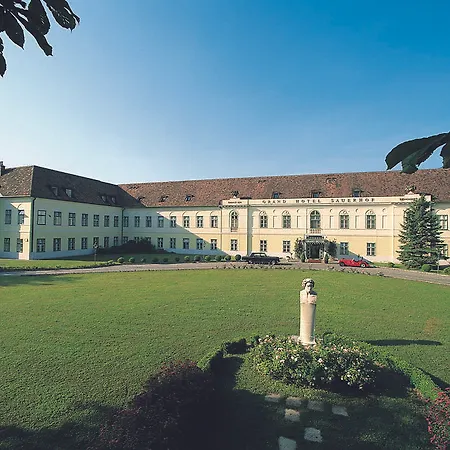 Sauerhof 4*