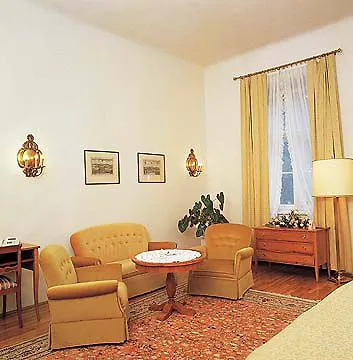 Hotel Sauerhof 4*